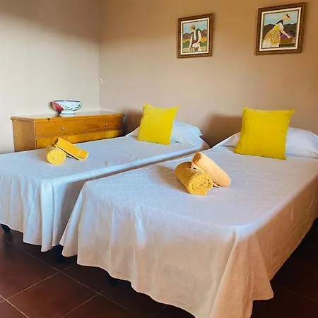 Bonita Casa Cueva Del Olivo *